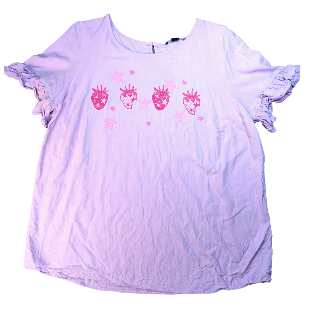 Lilac shirt with pink Strawberries & Stars [XXL]