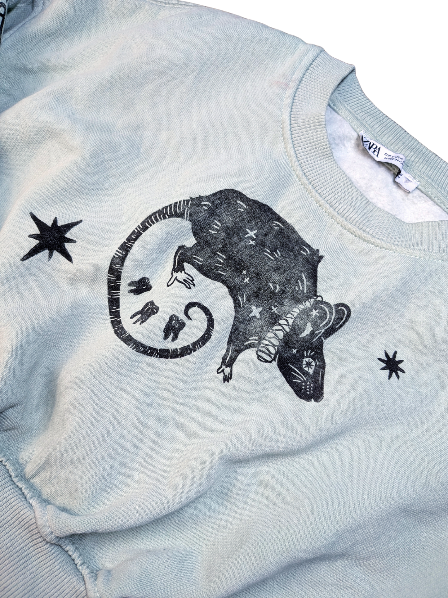 Mint cropped sweatshirt with black Rat & Teeth [S/M]